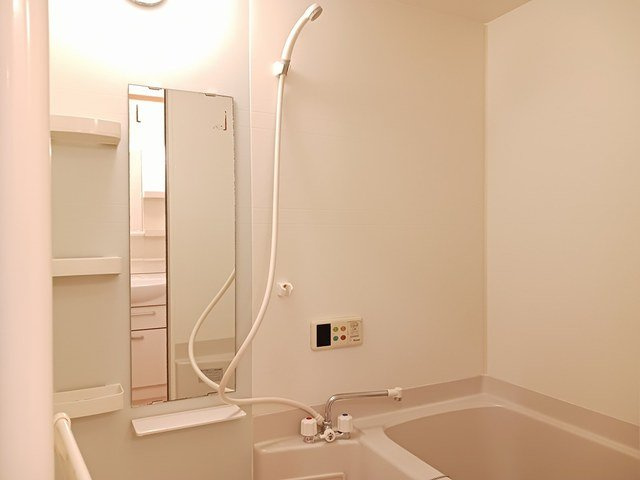 イムーブル　ＫＥＩＨＩＮ　Ａの浴室|きれいなお風呂です