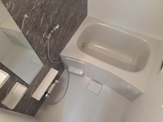 ジュエルⅠの浴室|コンパクトで使いやすいお風呂です