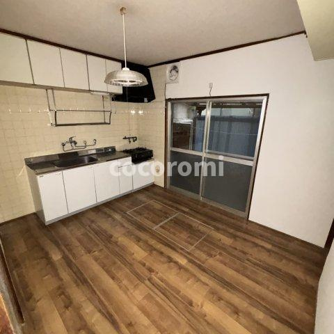 西牧野３丁目　戸建の居間・リビング