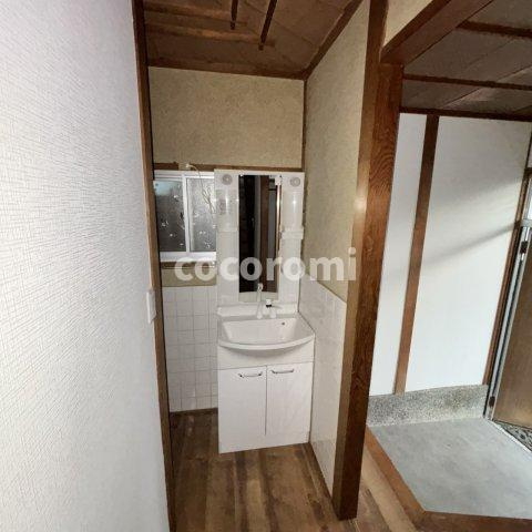 西牧野３丁目　戸建の洗面所