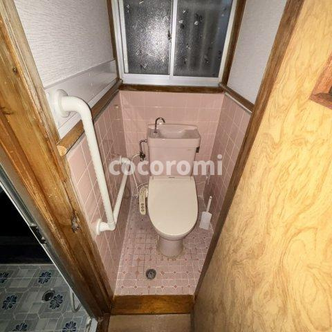 西牧野３丁目　戸建のトイレ