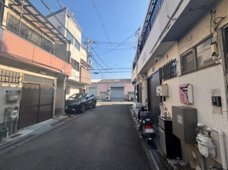 【前面道路含む現地写真】