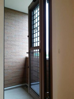 【バルコニー】 | メロウガーデン