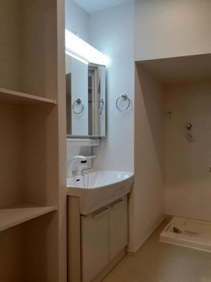 【洗面所】 | メロウガーデン