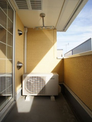 【バルコニー】 | アスカＥ | 日当たり良好！お洗濯物がたくさん干せます♪