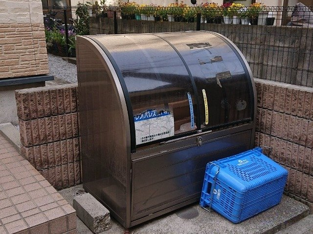 レオパレスアドミラブールのその他|ゴミ置場