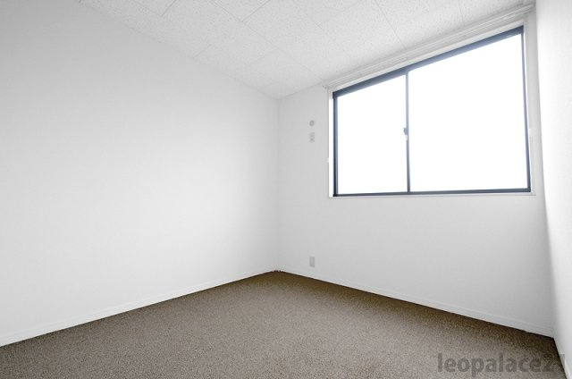 レオパレス井内の居間・リビング|二階居間