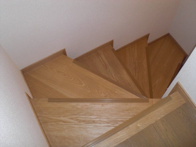 レオパレス井内のその他|メゾネットタイプのお部屋です。