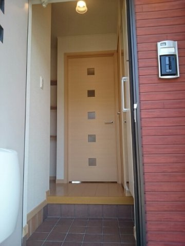 ランドヒルズＥの玄関