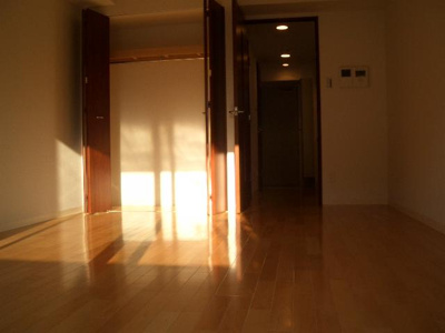 【洋室】 | グランカーサ梅田北