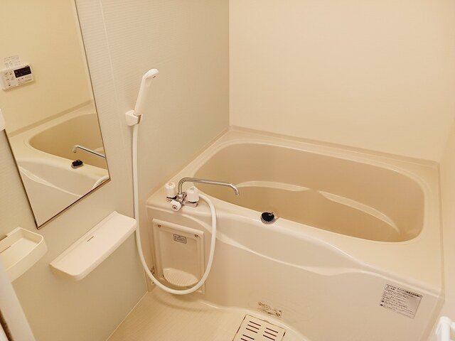 エテルノの浴室