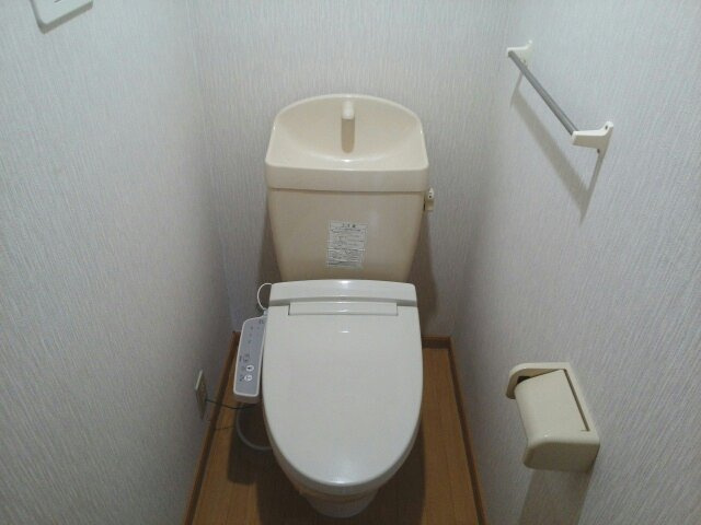 サイモンＳＩＸのトイレ