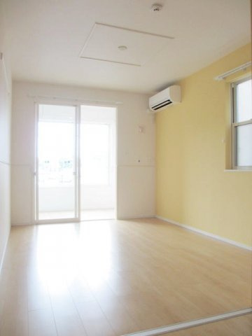 サラスバーテ　Ａ