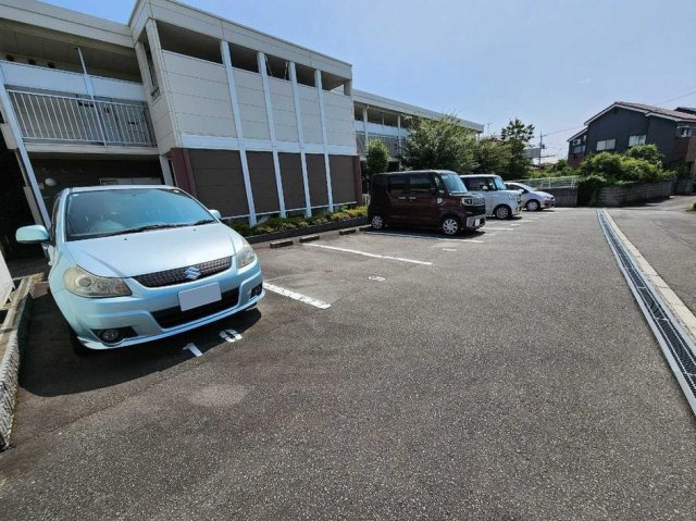 レオパレスサンホワイト枝松のその他