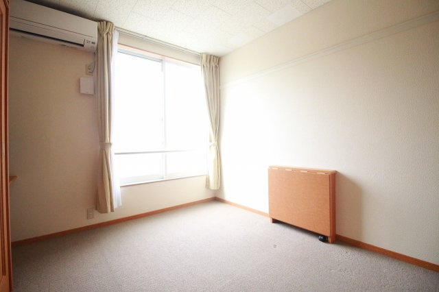 レオパレスアビタシオンの居間・リビング|備品や設備仕様は号室等により異なります現地をご確認下さい。