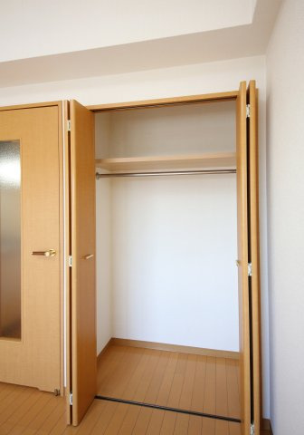 シエルコートの収納|別部屋同間取りのお写真となります。参考にご覧くださいませ。