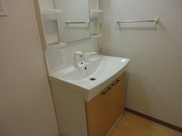 サンライズの洗面所