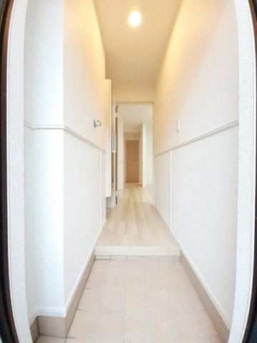 アイ　シー　ザ　ライト　Ⅰの玄関