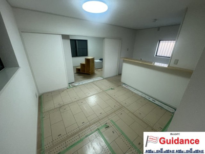 【居間・リビング】 | 法蓮町戸建（畑、倉庫、駐車場、サウナ付き）