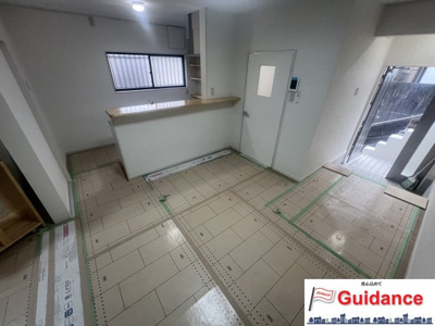 【居間・リビング】 | 法蓮町戸建（畑、倉庫、駐車場、サウナ付き）