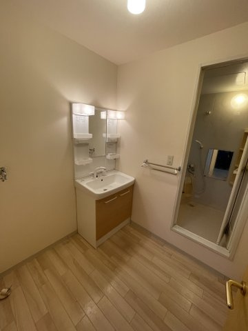 メモリーステージ　Bの洗面所