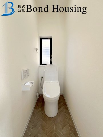 リフォーム済み物件　天が岡　中古戸建のトイレ