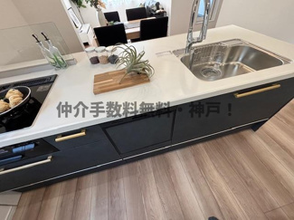 【キッチン】 | 神戸市垂水区星陵台7丁目　新築戸建　仲介手数料無料！ | キッチンです