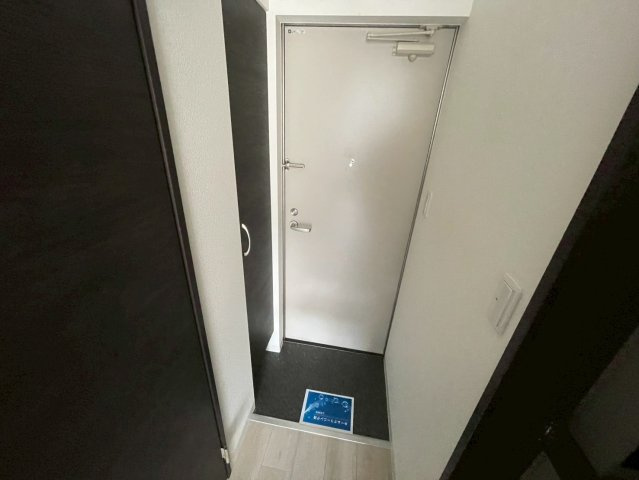 ジーメゾン垂水イースト2の玄関