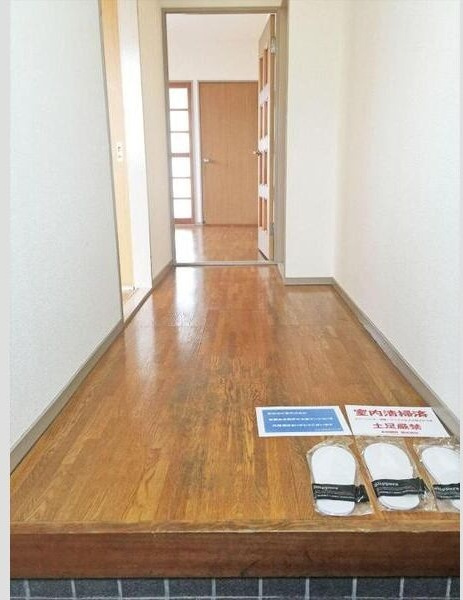 リバーサイド桶狭間の玄関