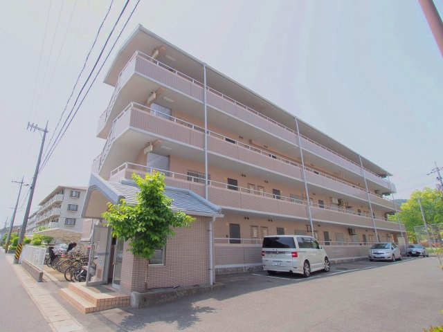 アゼリア祇園の外観