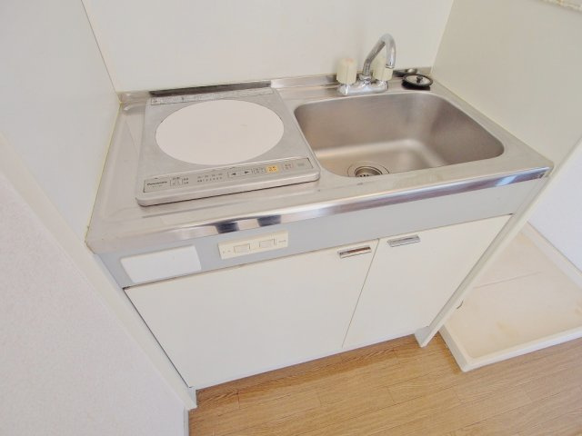 セジュールUのキッチン|写真は角部屋の写真です