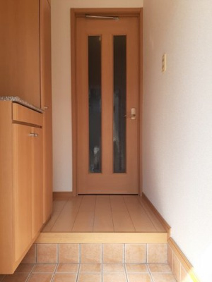 【玄関】 | グレイス・ヴィラＡ | ゆったりとした玄関です