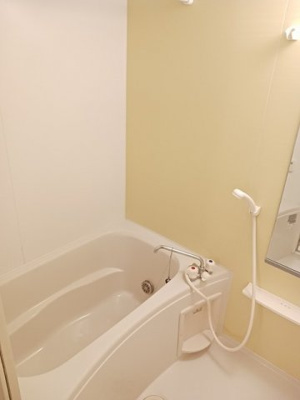 【浴室】 | グレイス・ヴィラＡ | 落ち着いた空間のお風呂です