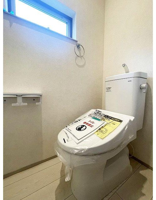 【東村山市萩山町Ⅴ期のトイレ|トイレにはウォシュレット機能を標準装備。