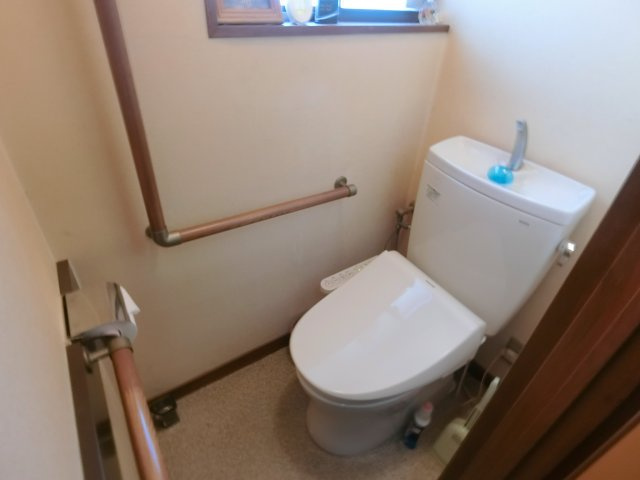 前橋市山王町　中古住宅のトイレ