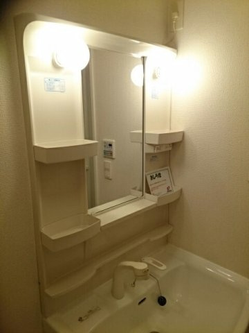 フレスクーラＥの洗面所