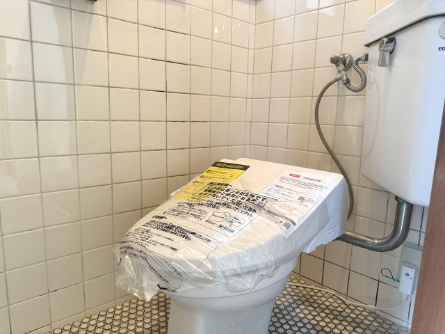 中本借家のトイレ