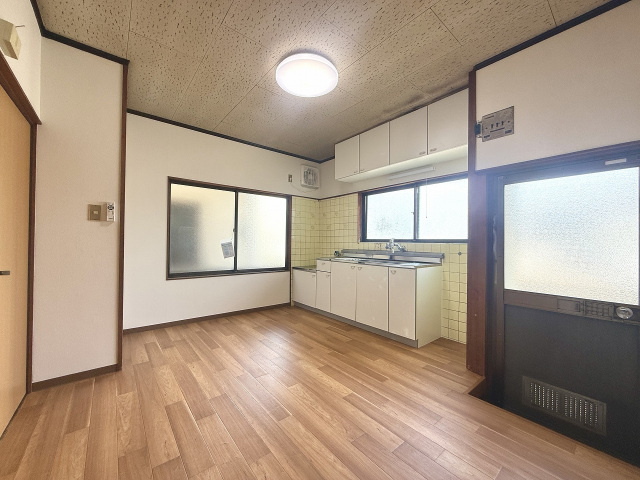 中本借家の居間・リビング