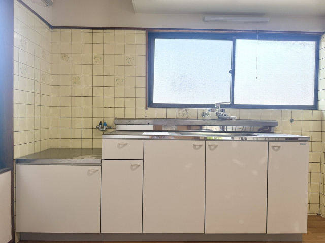 中本借家のキッチン