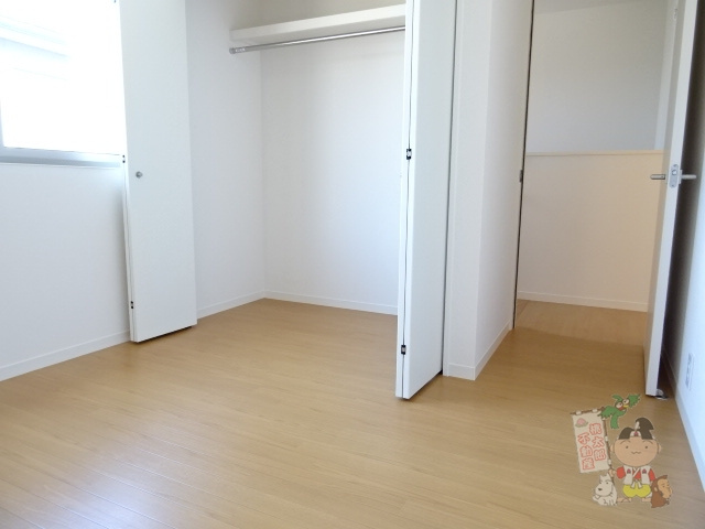 ユリアガーデンの洋室