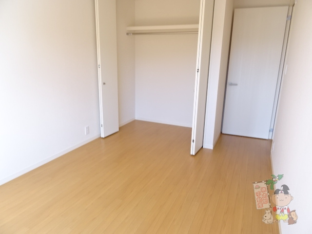 ユリアガーデンの洋室