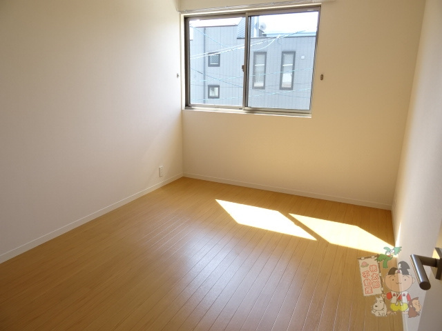 ユリアガーデンの洋室