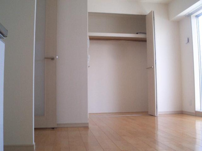 【洋室】 | クレグラン北梅田