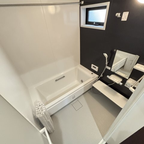 森南車庫付き戸建の浴室