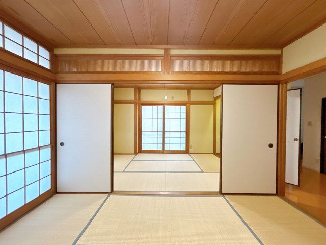 西条市樋之口183-12　中古住宅の和室