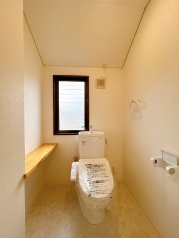 西条市樋之口183-12　中古住宅のトイレ