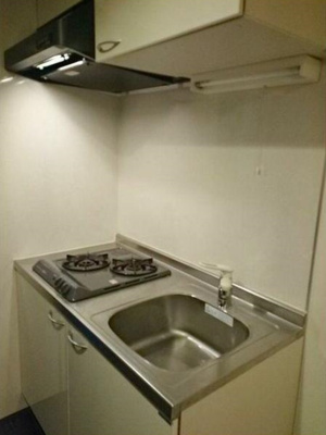 【キッチン】 | Ks Noir | 2口コンロのシステムキッチン。