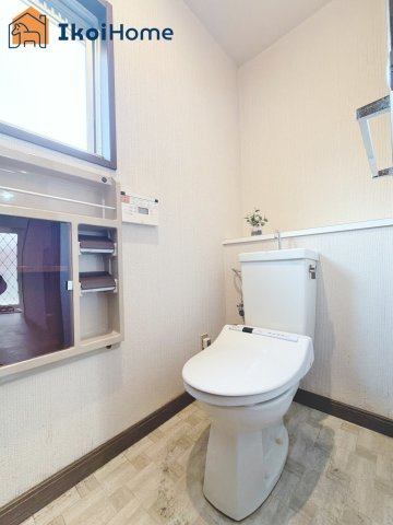 神戸市西区桜が丘東町５丁目　中古戸建のトイレ|【ホームページに現地動画掲載中】●年中無休：当日予約可●トイレは1階と2階にございますので便利です！