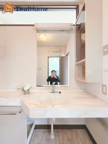 神戸市西区桜が丘東町５丁目　中古戸建の洗面所|【ホームページに現地動画掲載中】●年中無休：当日予約可●洗面台は入替はされていません。