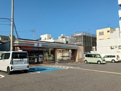 【周辺】 | ヒカルサ和歌山本町 | セブンイレブン山吹丁店様まで93m